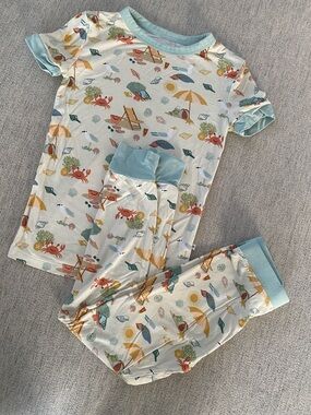 Emerson & Friends 3T Beach Print Pajama Set